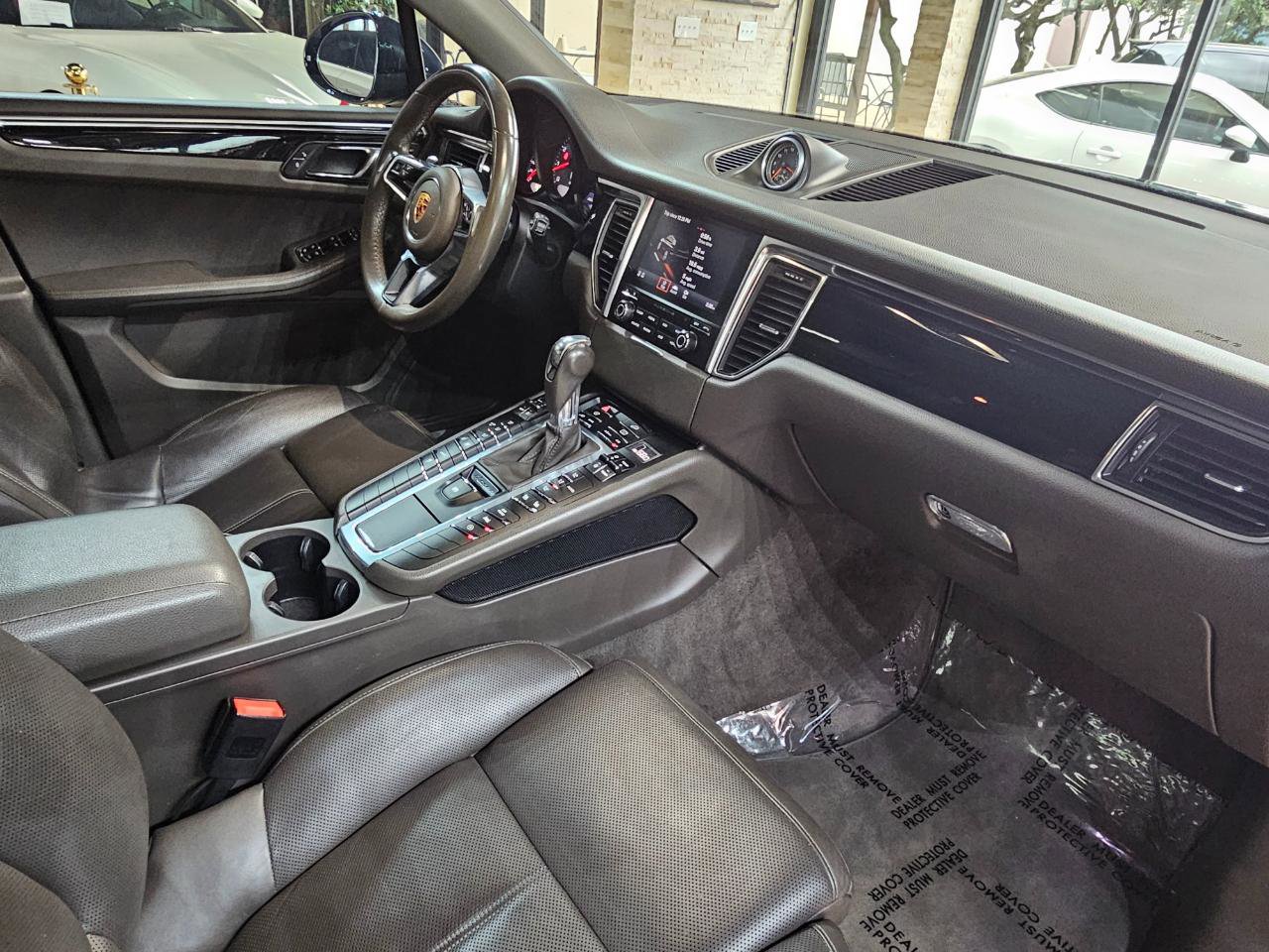 Used 2018 Porsche Macan S AWD/4WD image 14