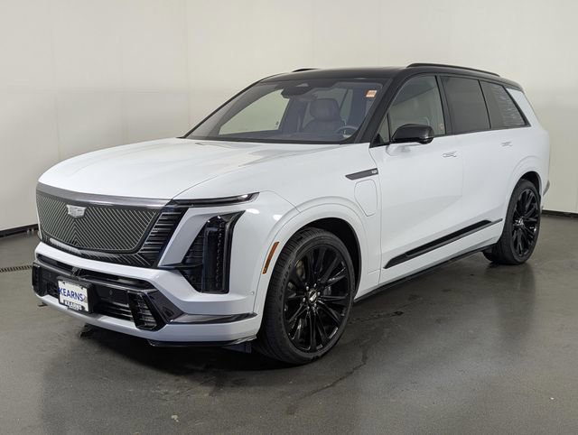 Used 2026 Cadillac Vistiq Platinum w/ LPO, Floor Liner Package AWD/4WD image 4