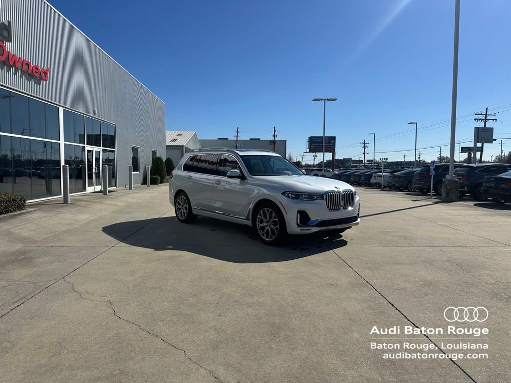 Used 2022 BMW X7 xDrive40i w/ Premium Package image 5