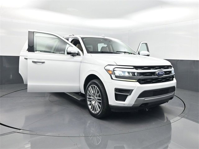 Used 2023 Ford Expedition Max Limited image 40