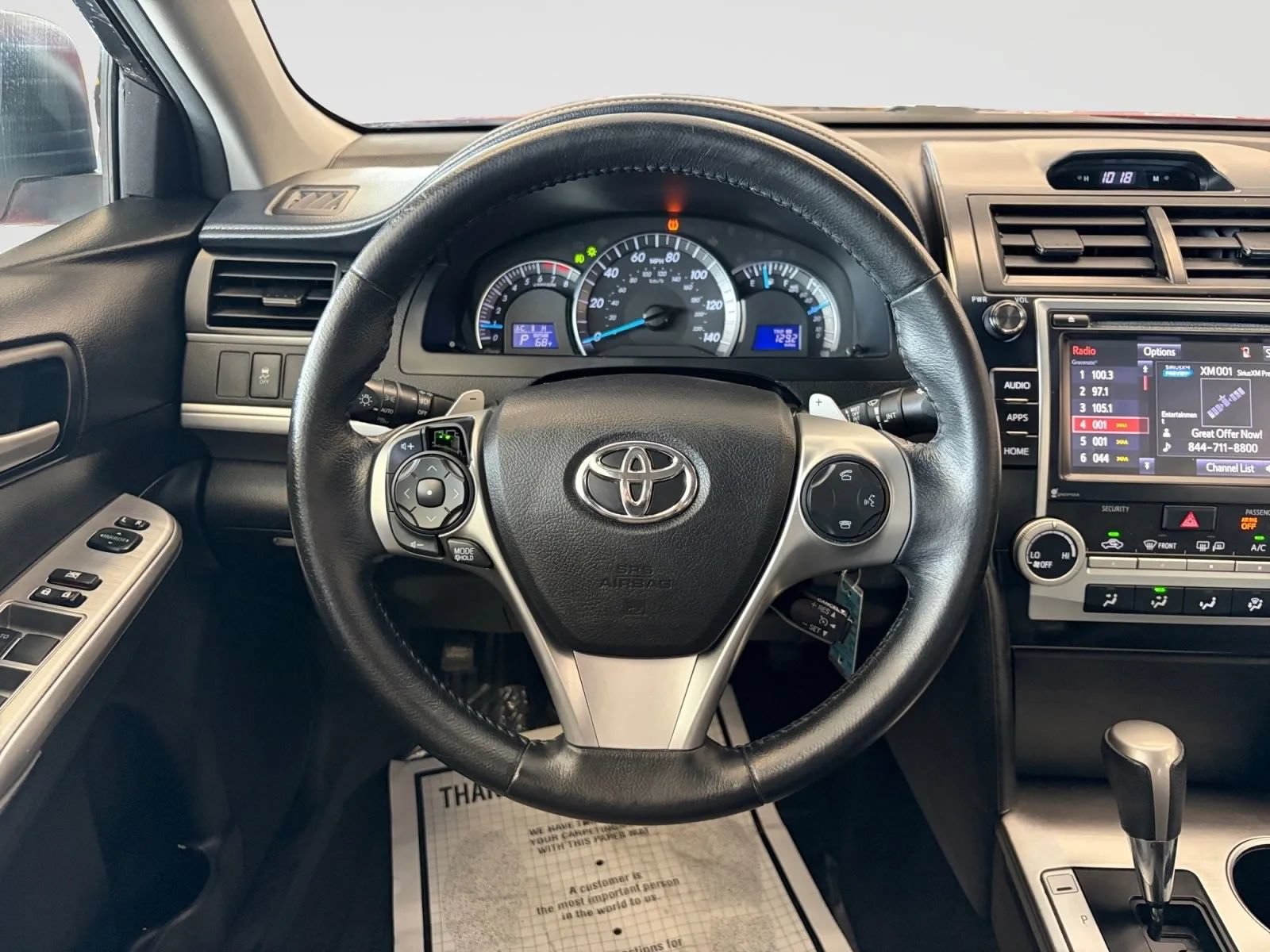 Used 2014 Toyota Camry SE FWD image 26