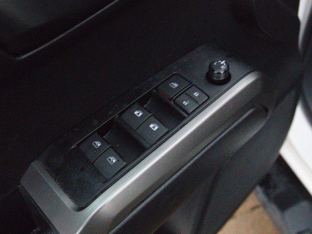 Used 2023 Toyota Tacoma SR5 AWD/4WD image 14