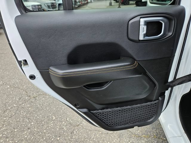 Used 2024 Jeep Wrangler Unlimited Sahara AWD/4WD image 19