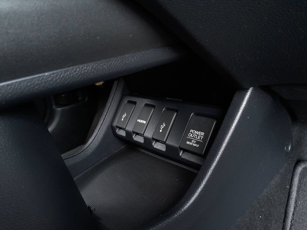 Used 2018 Honda HR-V EX image 36