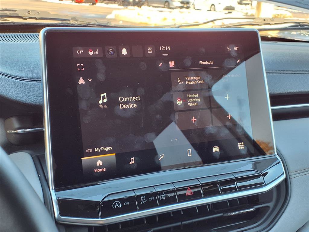 Used 2022 Jeep Compass Limited image 17