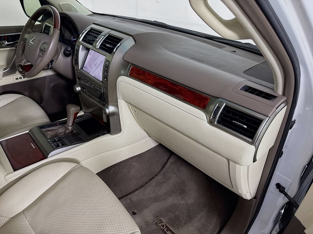 Used 2013 Lexus GX 460 w/ Comfort Plus Pkg AWD/4WD image 31