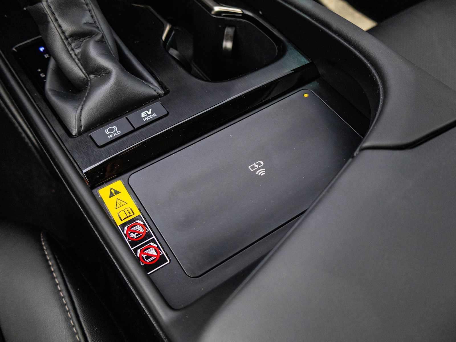 Used 2025 Lexus ES 300h w/ Premium Package image 23