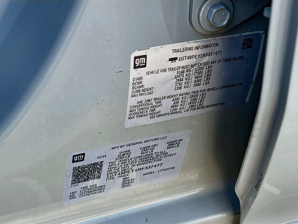 Used 2024 GMC Sierra 2500 AT4 w/ AT4 Premium Plus Package AWD/4WD image 33