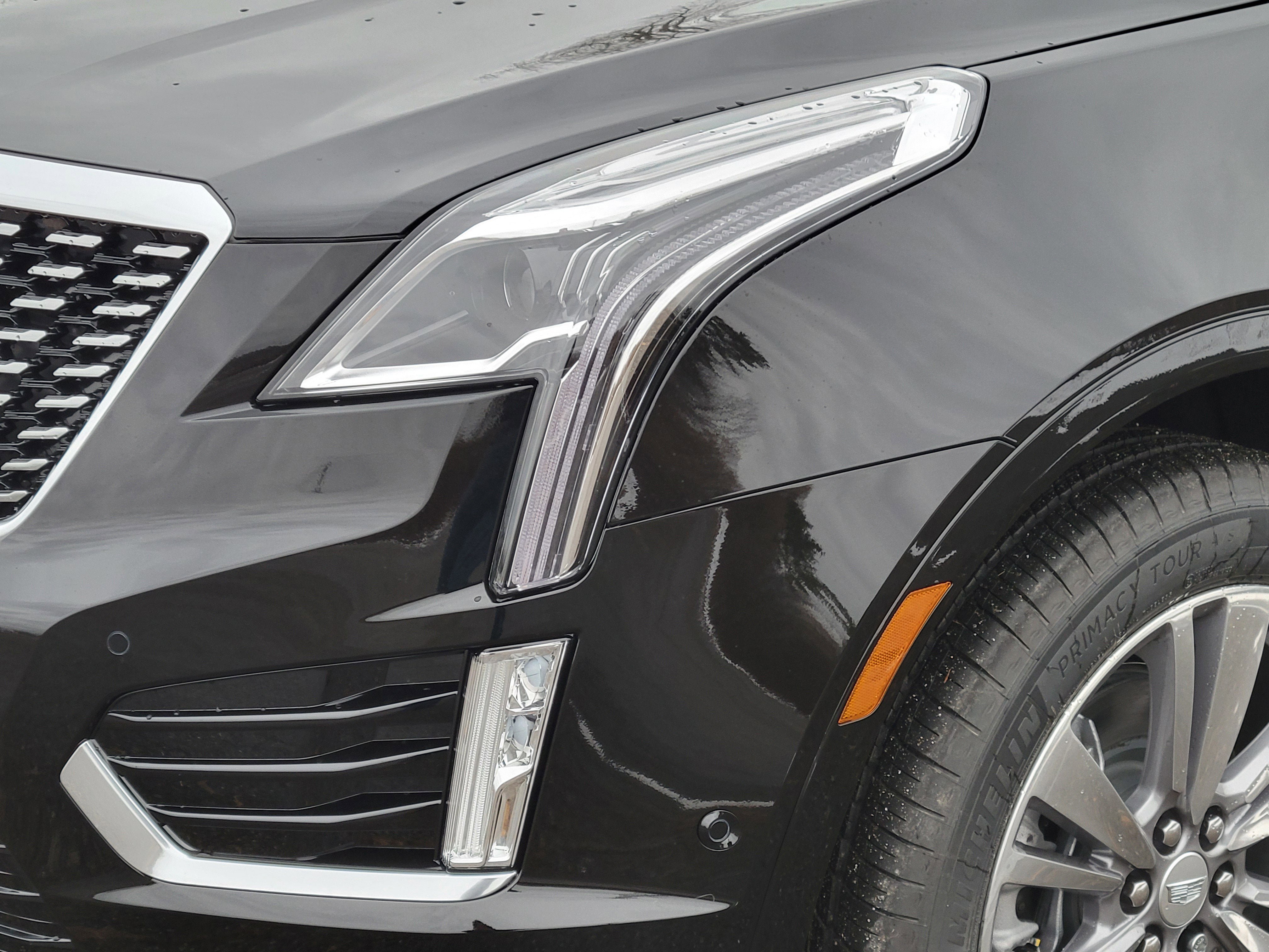 New 2026 Cadillac XT5 Premium Luxury w/ LPO, Floor Liner Package AWD/4WD image 14