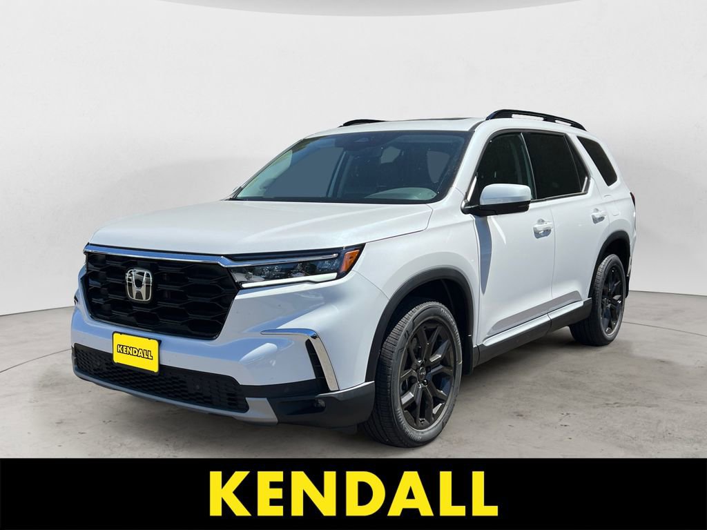 Used 2025 Honda Pilot Touring