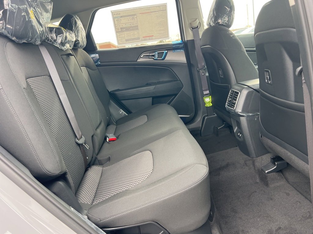 New 2026 Kia Sportage S image 14
