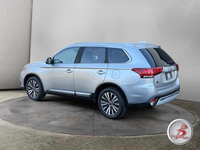 Used 2020 Mitsubishi Outlander SEL image 5