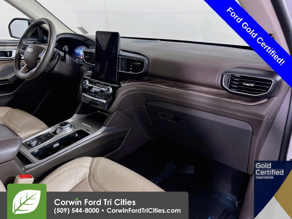 Used 2021 Ford Explorer Platinum w/ Premium Technology Package AWD/4WD image 32