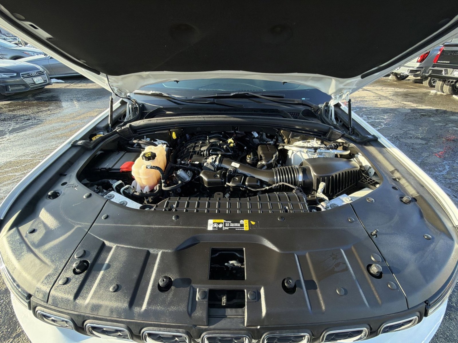 Used 2021 Jeep Grand Cherokee L Laredo w/ Luxury Tech Group I image 27