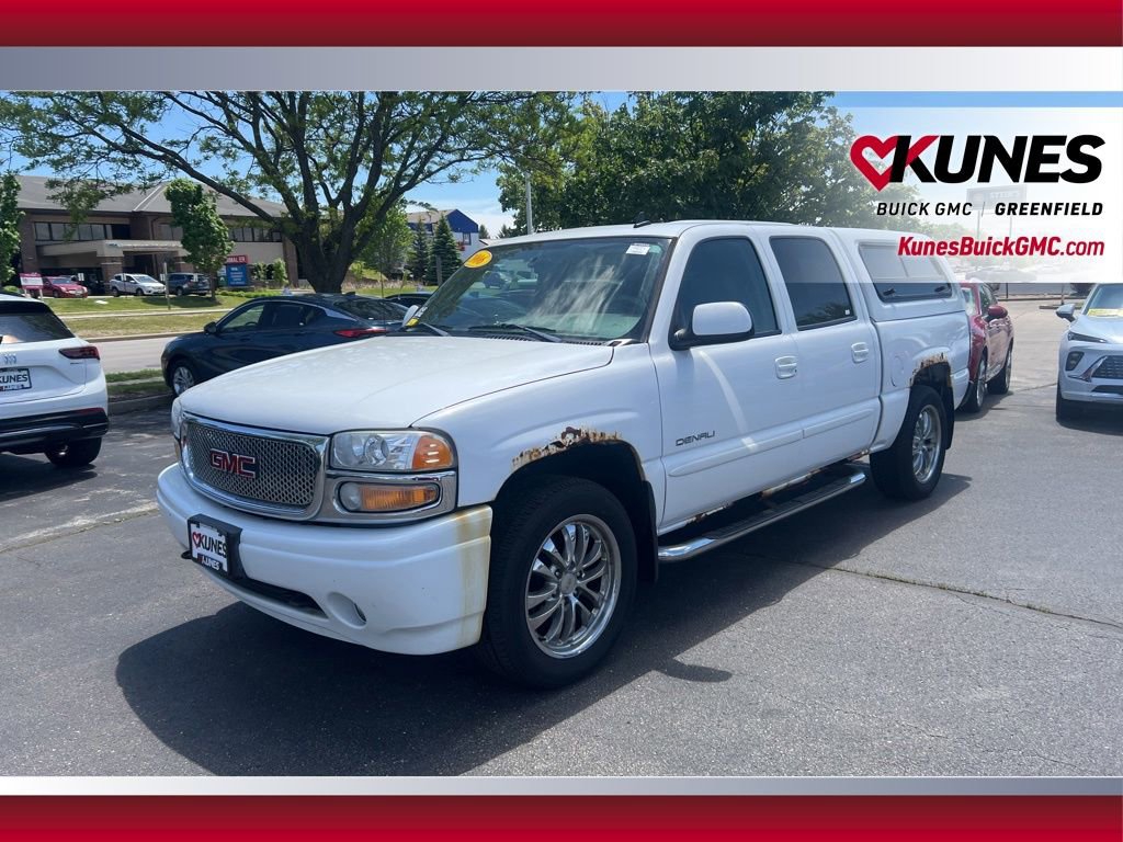Used 2006 GMC Sierra 1500 Denali w/ Onstar Plus Package AWD/4WD image 11