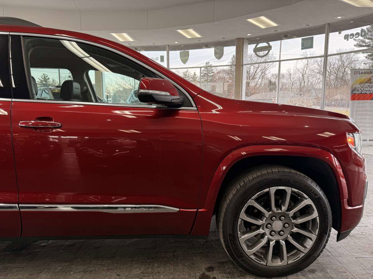 Used 2023 GMC Acadia Denali FWD image 6