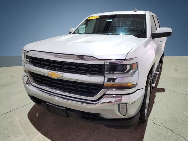 Used 2018 Chevrolet Silverado 1500 LT w/ Texas Edition image 14