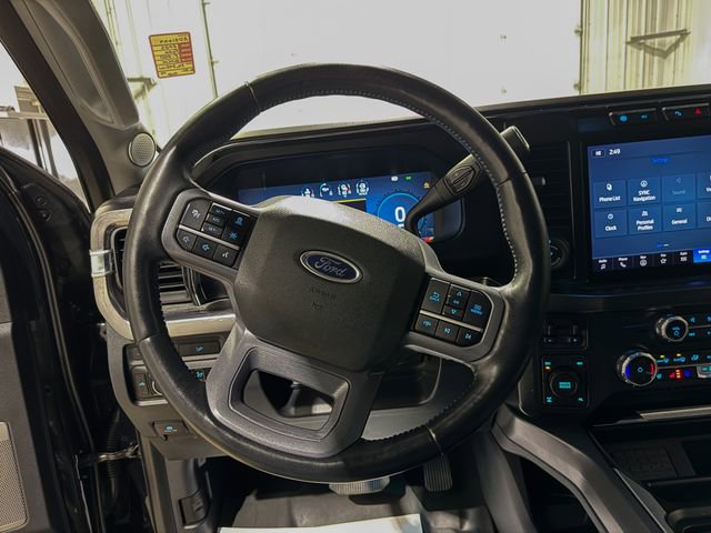 Used 2023 Ford F250 Lariat w/ Lariat Ultimate Package AWD/4WD image 12