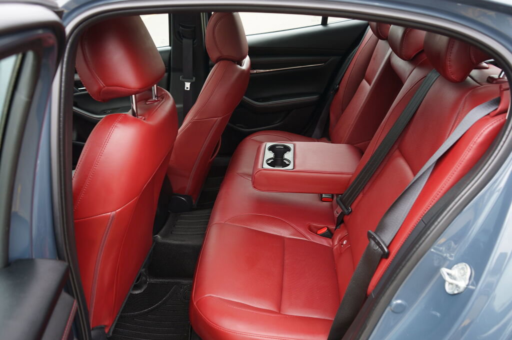 Used 2024 MAZDA MAZDA3 s AWD/4WD image 19