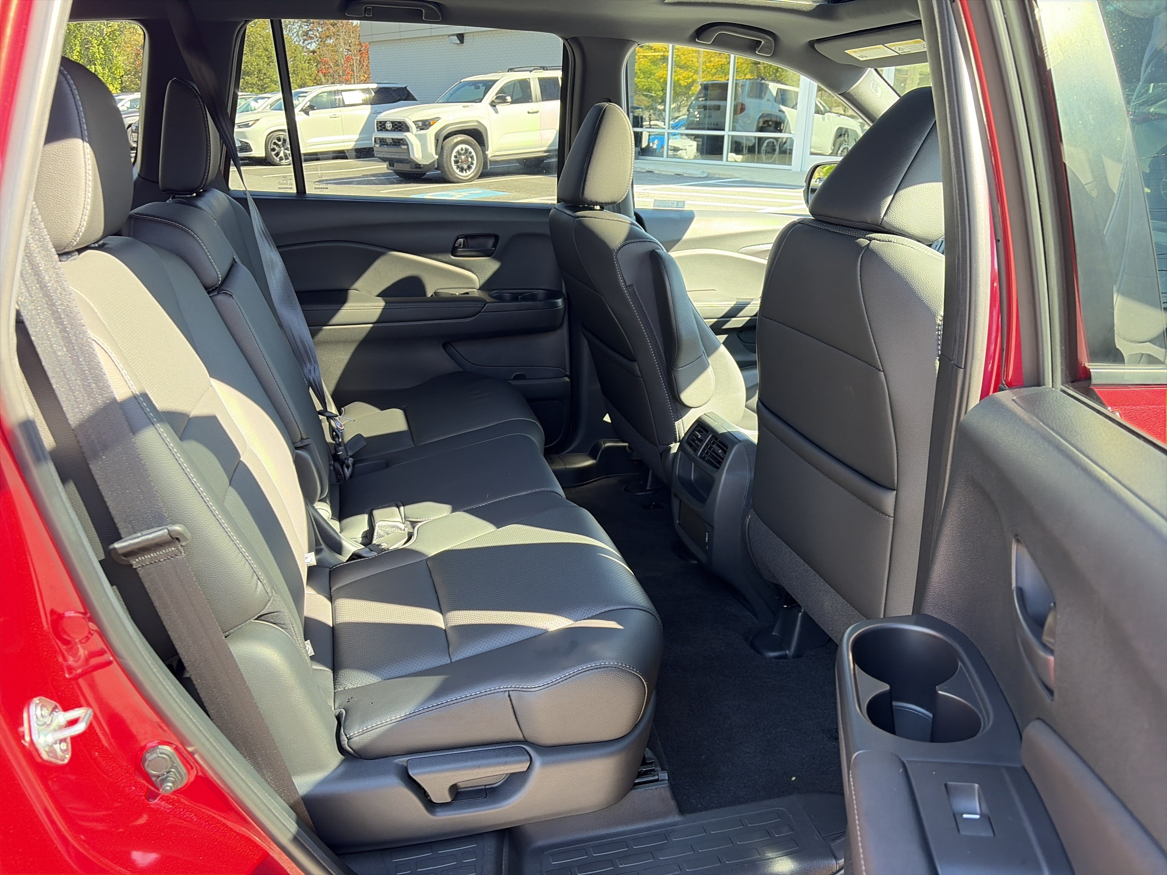 Used 2023 Honda Passport EX-L image 14