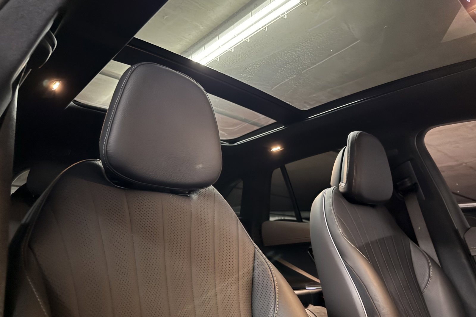 New 2025 Mercedes-Benz EQE 500 4MATIC SUV image 16