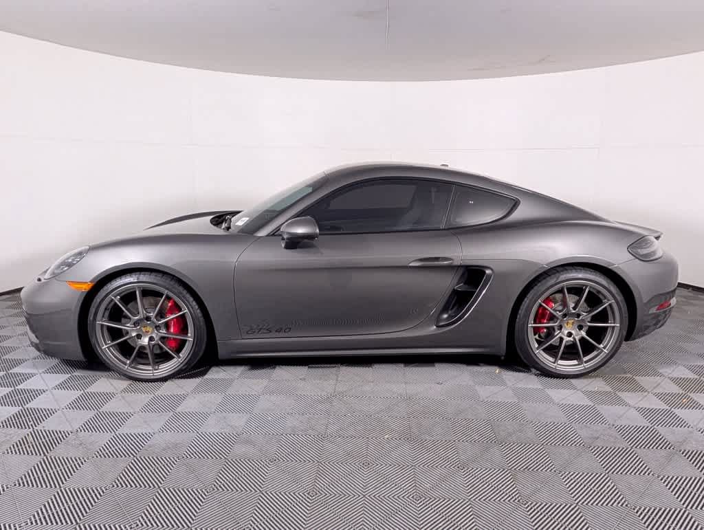 Used 2025 Porsche 718 Cayman GTS RWD image 2