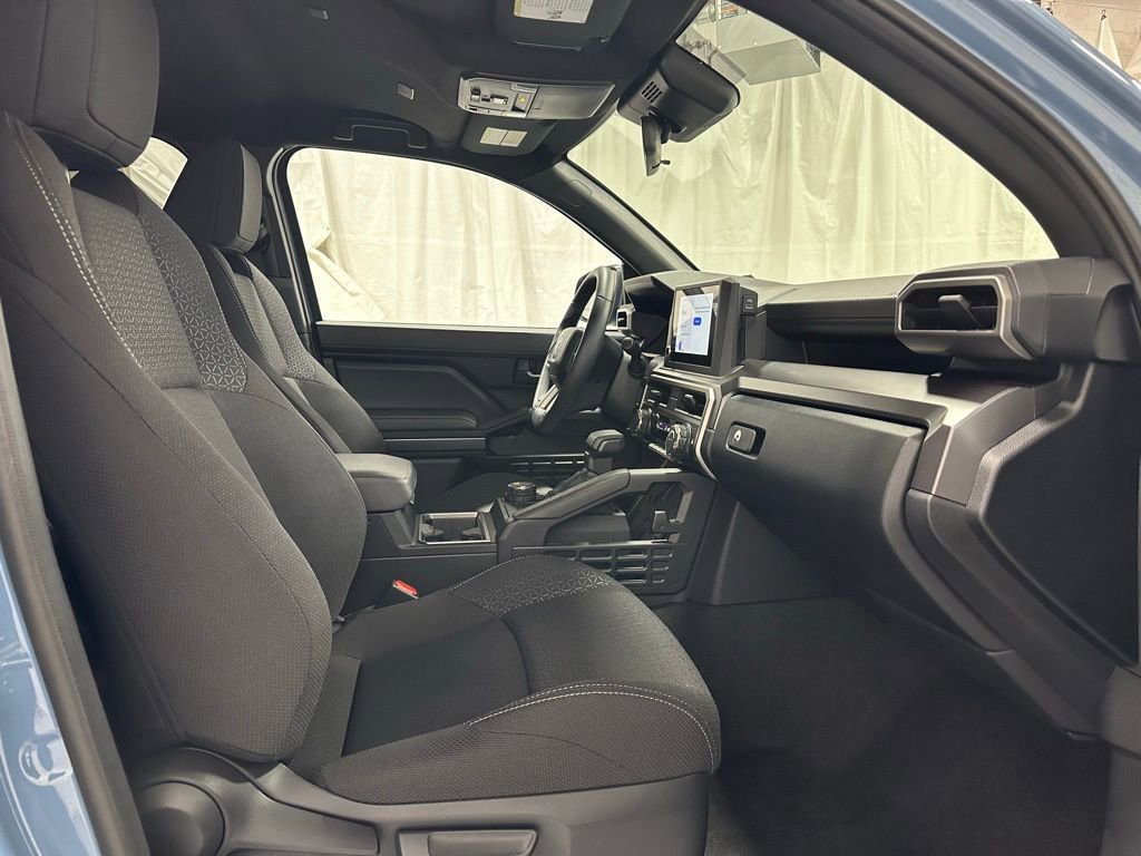 Used 2025 Toyota 4Runner SR5 image 60