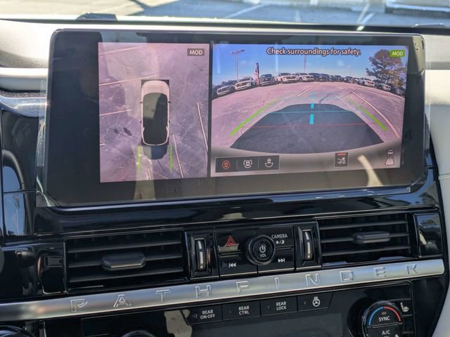 New 2026 Nissan Pathfinder SL image 10