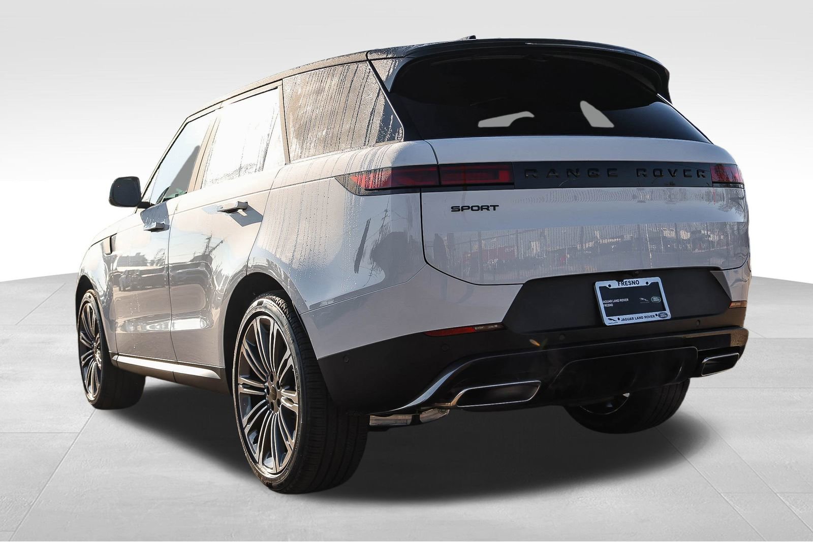 New 2026 Land Rover Range Rover Sport SE image 7