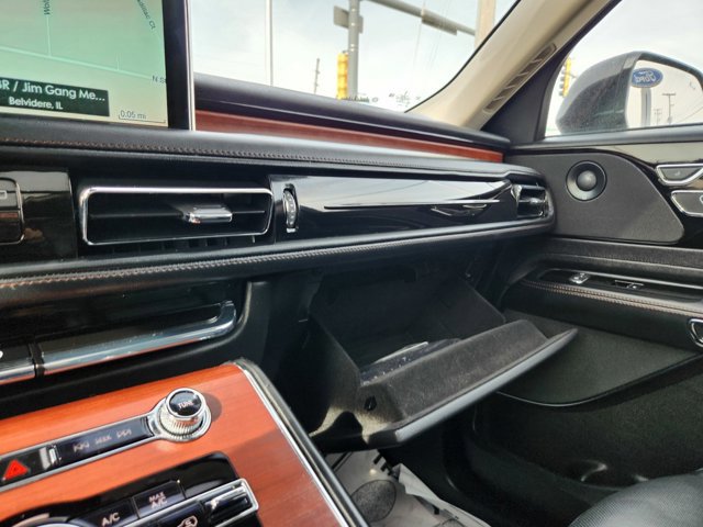 Used 2023 Lincoln Aviator Reserve w/ Jet Package image 14