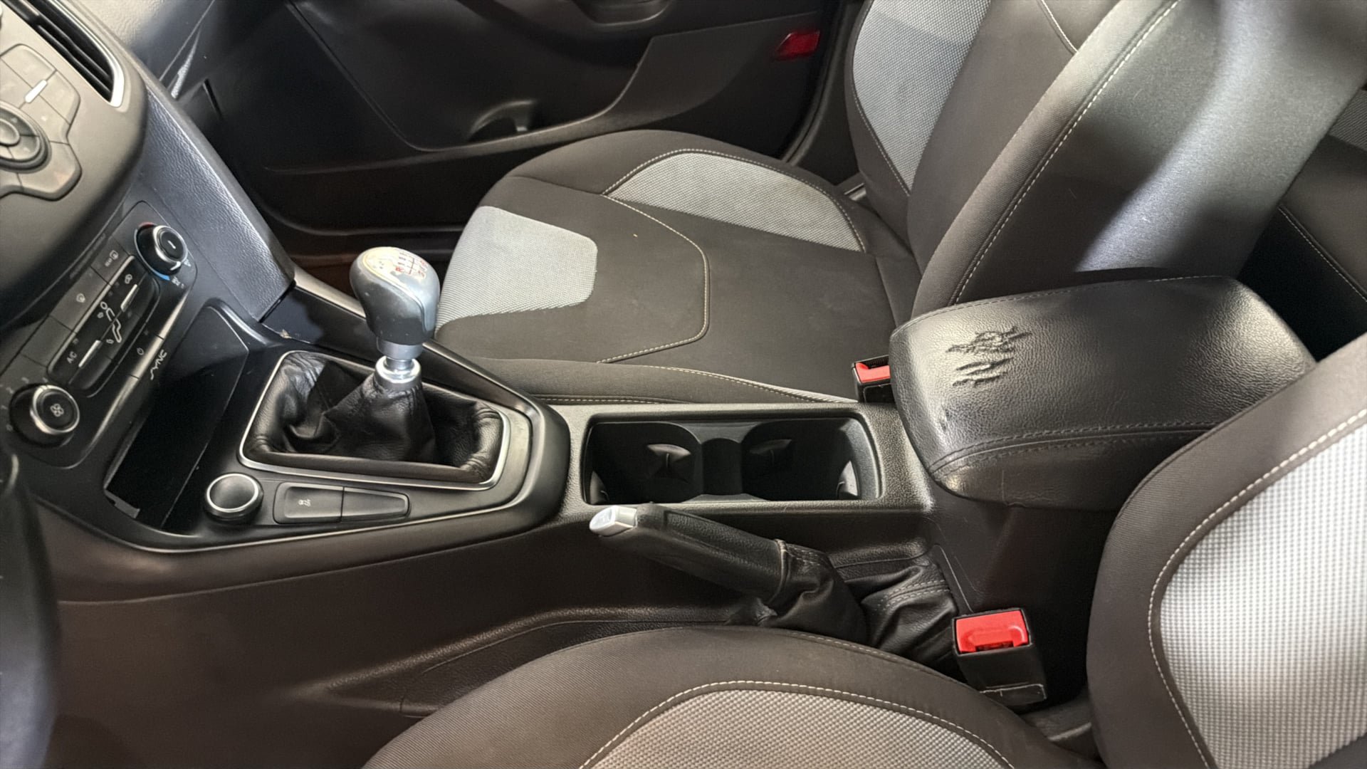 Used 2016 Ford Focus ST FWD image 26