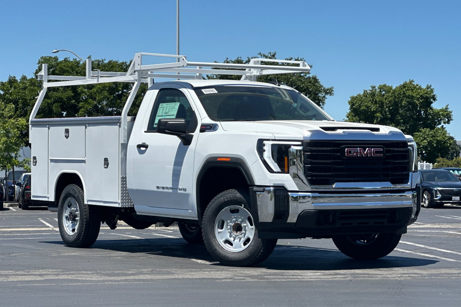 New 2026 GMC Sierra 2500 Pro w/ Convenience Package RWD image 2