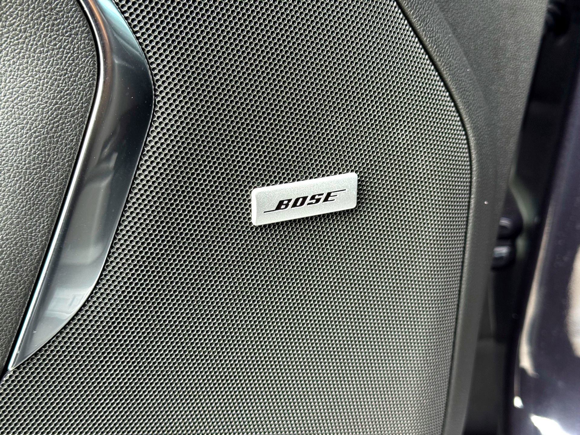 Used 2026 Chevrolet Tahoe LT w/ Comfort Package image 15