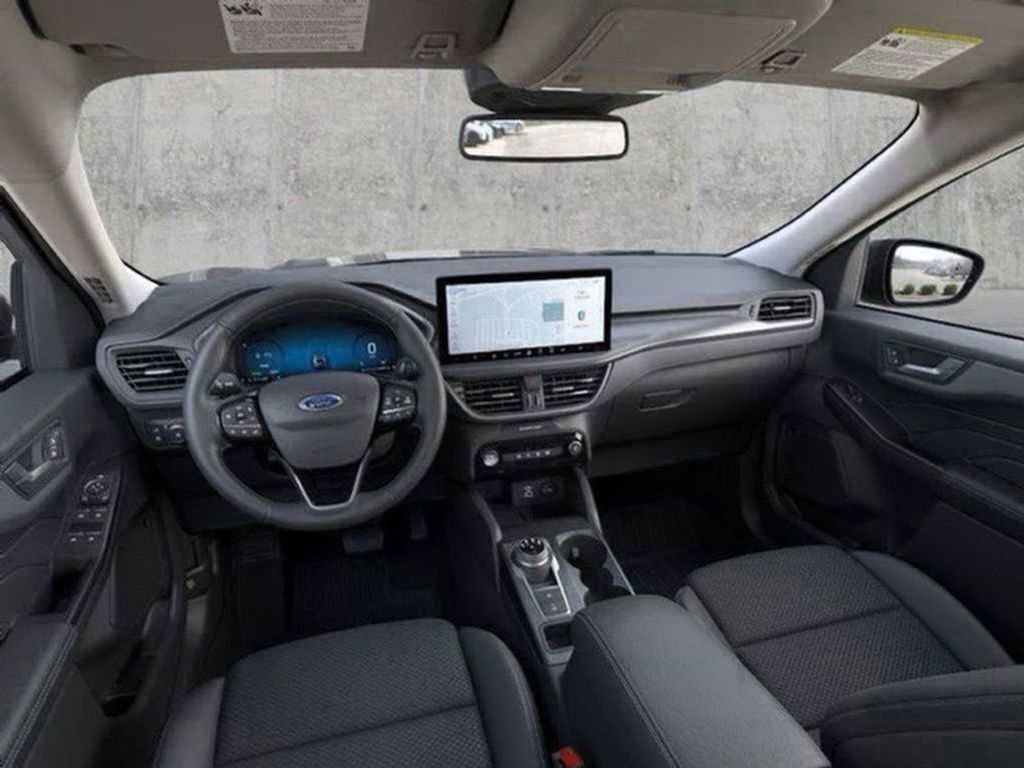 New 2025 Ford Escape SE w/ Class II Trailer Tow Package image 30