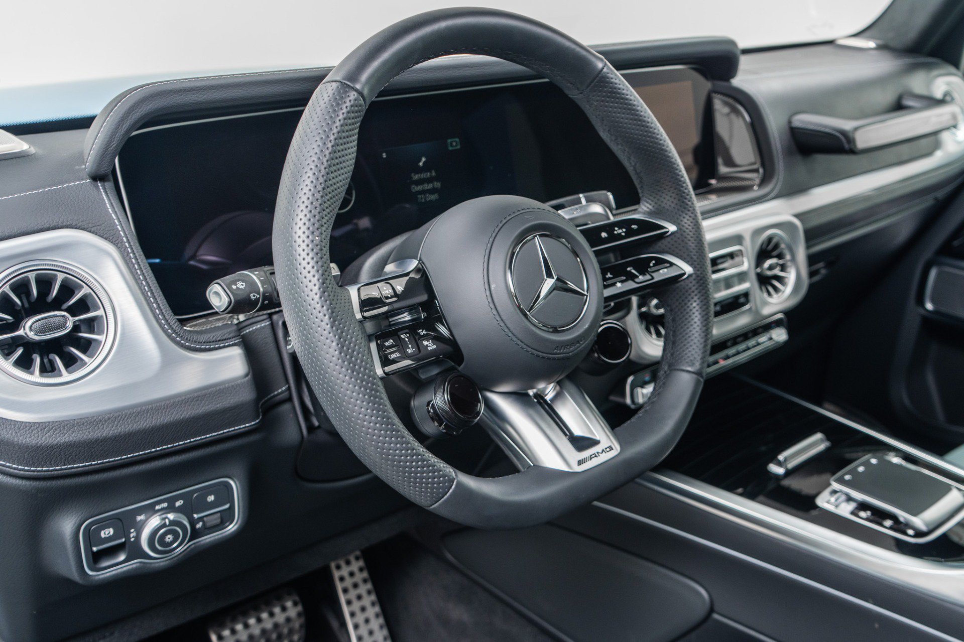 Used 2025 Mercedes-Benz G 63 AMG 4MATIC image 13