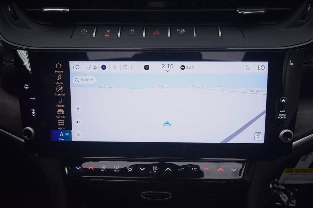 New 2027 Jeep Grand Cherokee Altitude AWD/4WD image 22