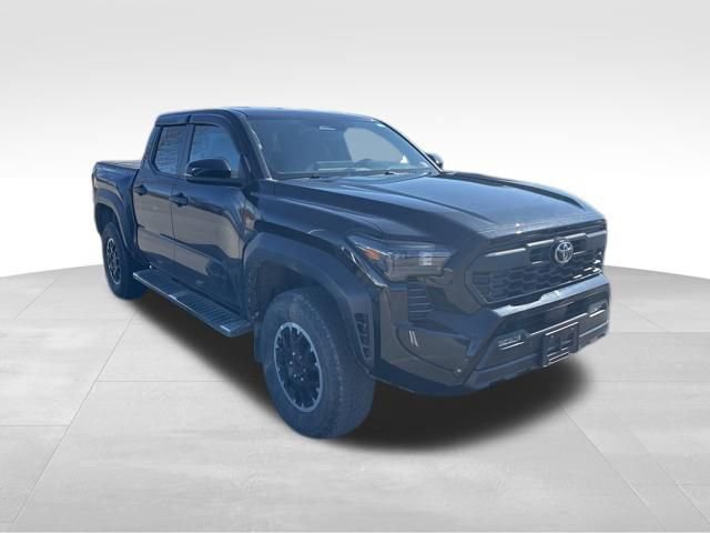 Used 2024 Toyota Tacoma TRD Off-Road w/ TRD Off Road Upgrade Package image 7