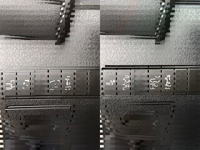 Used 2024 Toyota Camry SE image 23