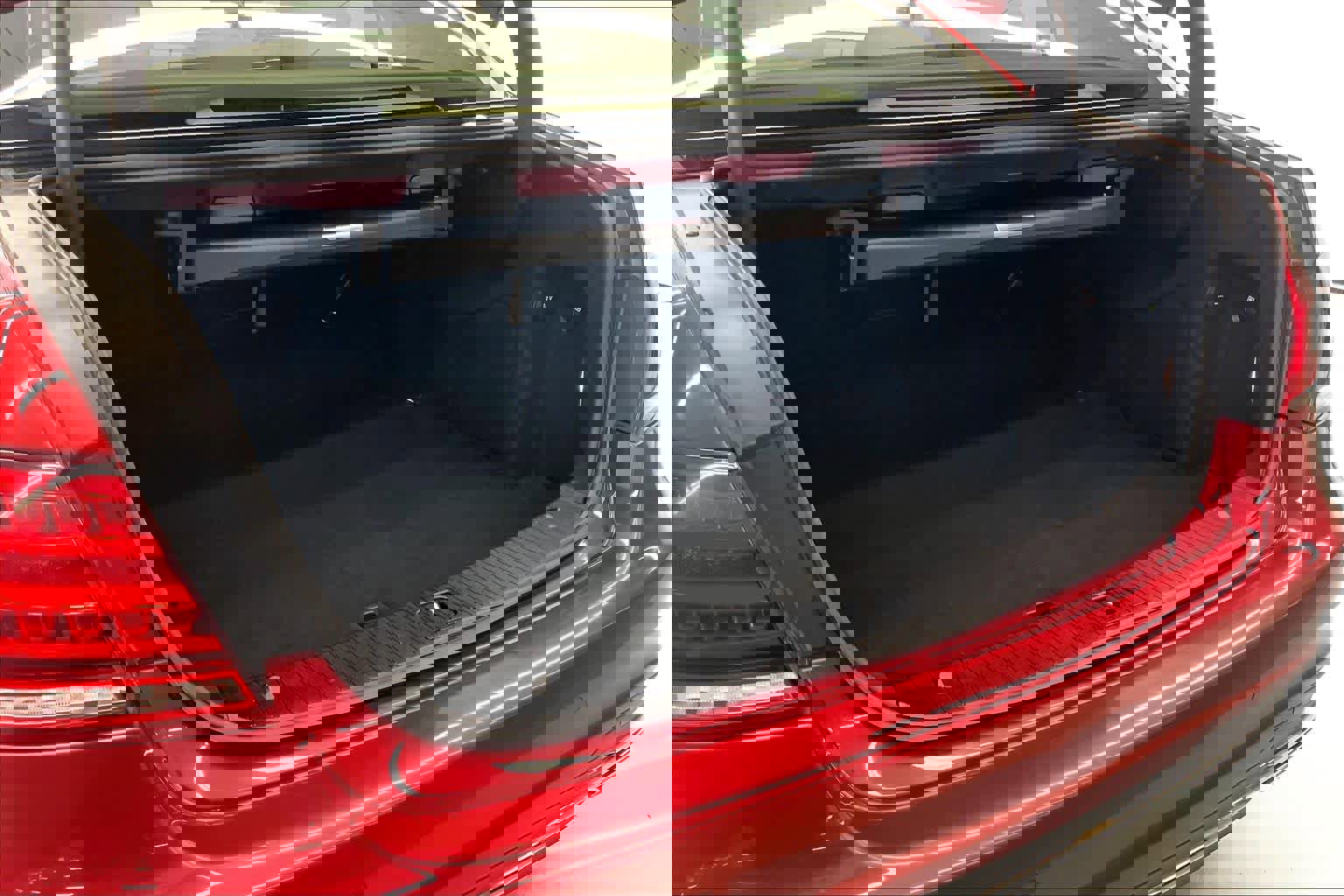 Used 2016 Mercedes-Benz E 350 Sedan image 15