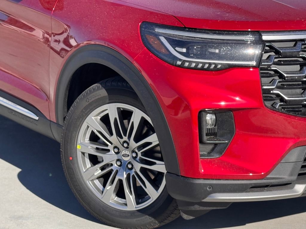 New 2026 Ford Explorer Platinum image 4