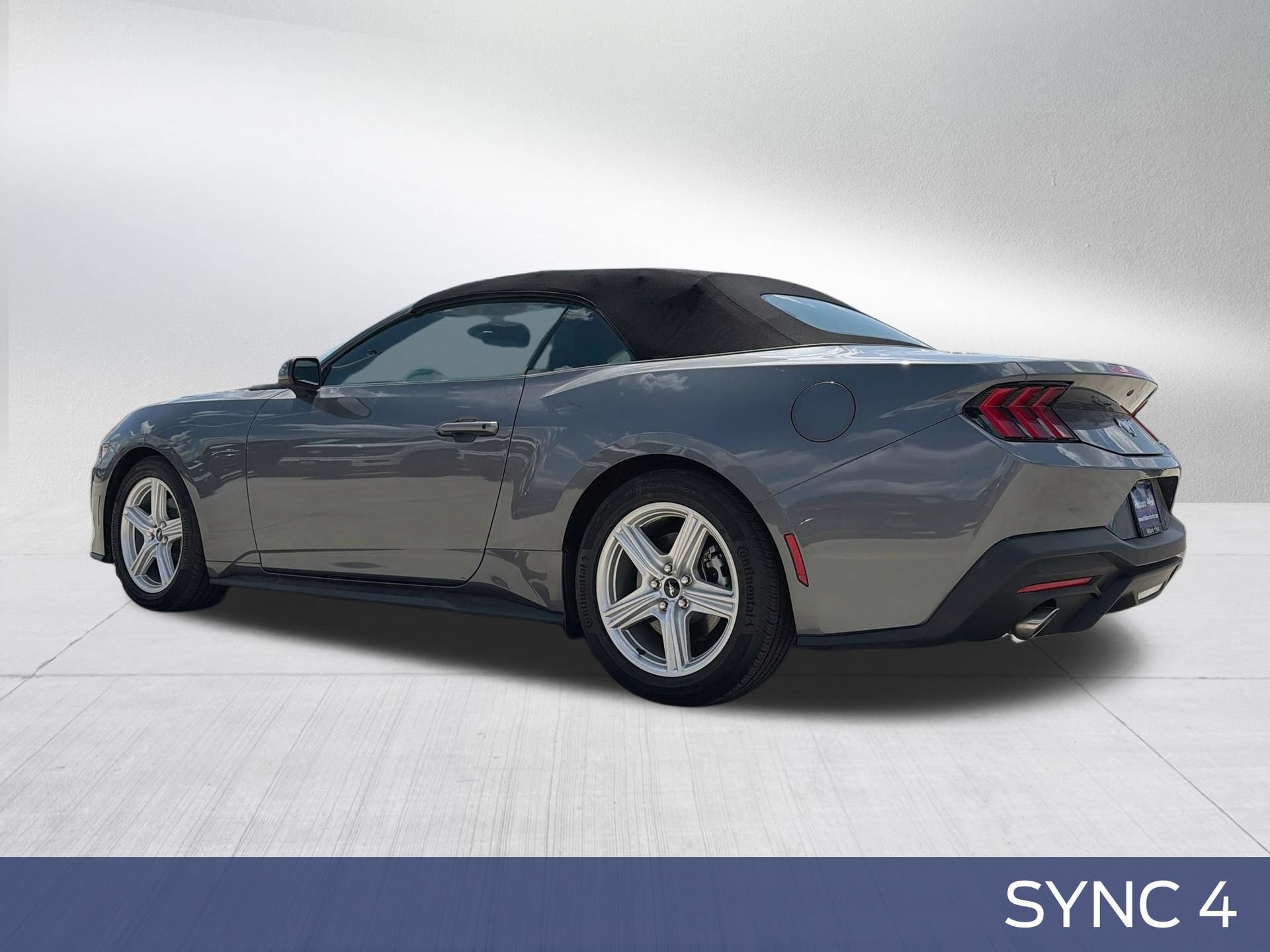 Used 2026 Ford Mustang Premium RWD image 10