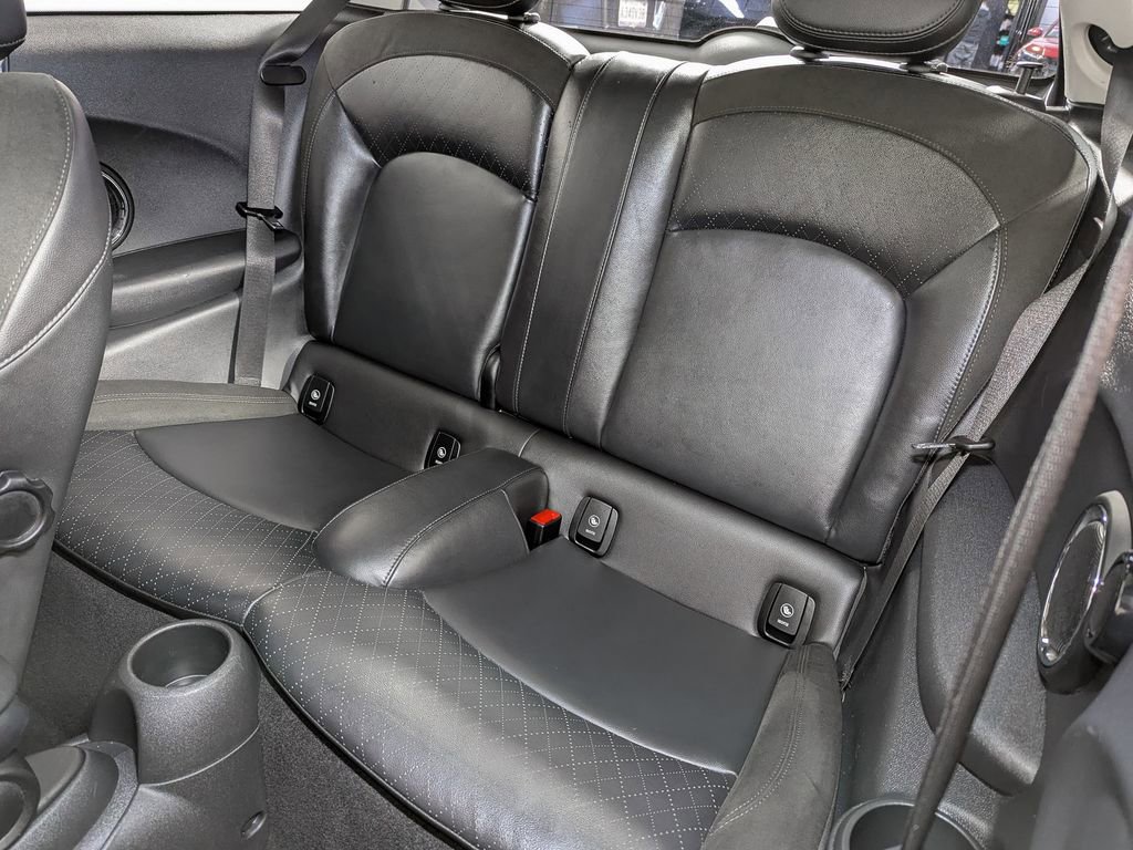 Used 2020 MINI Cooper S image 40