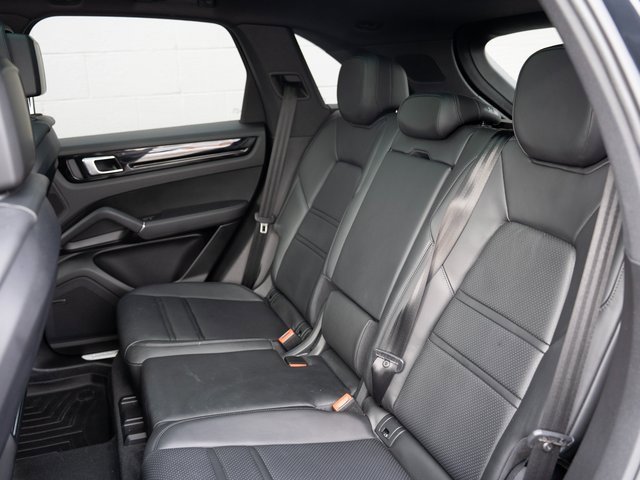Certified 2023 Porsche Cayenne image 18