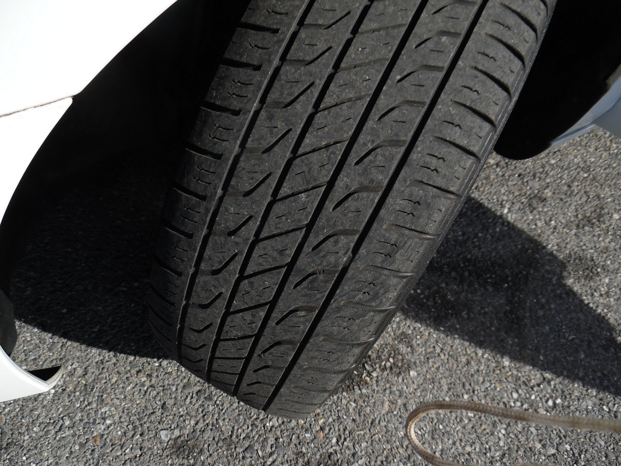 Used 2010 Volkswagen Golf 4-Door image 22