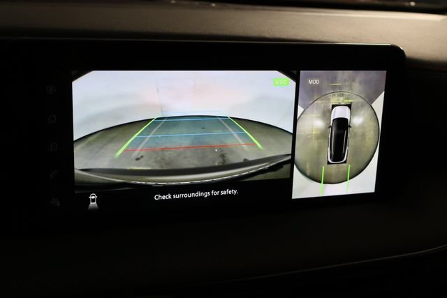 Used 2025 Nissan Kicks SR FWD image 25