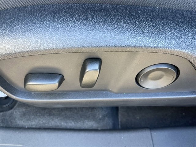 New 2026 Chevrolet Equinox LT w/ Convenience Package II image 12