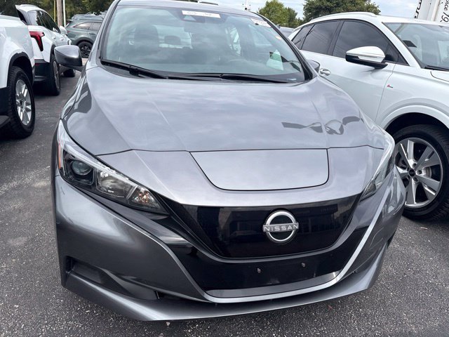 Used 2025 Nissan Leaf S FWD image 16