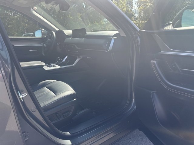 Used 2025 MAZDA CX-90 3.3 Turbo w/ Preferred Package image 13