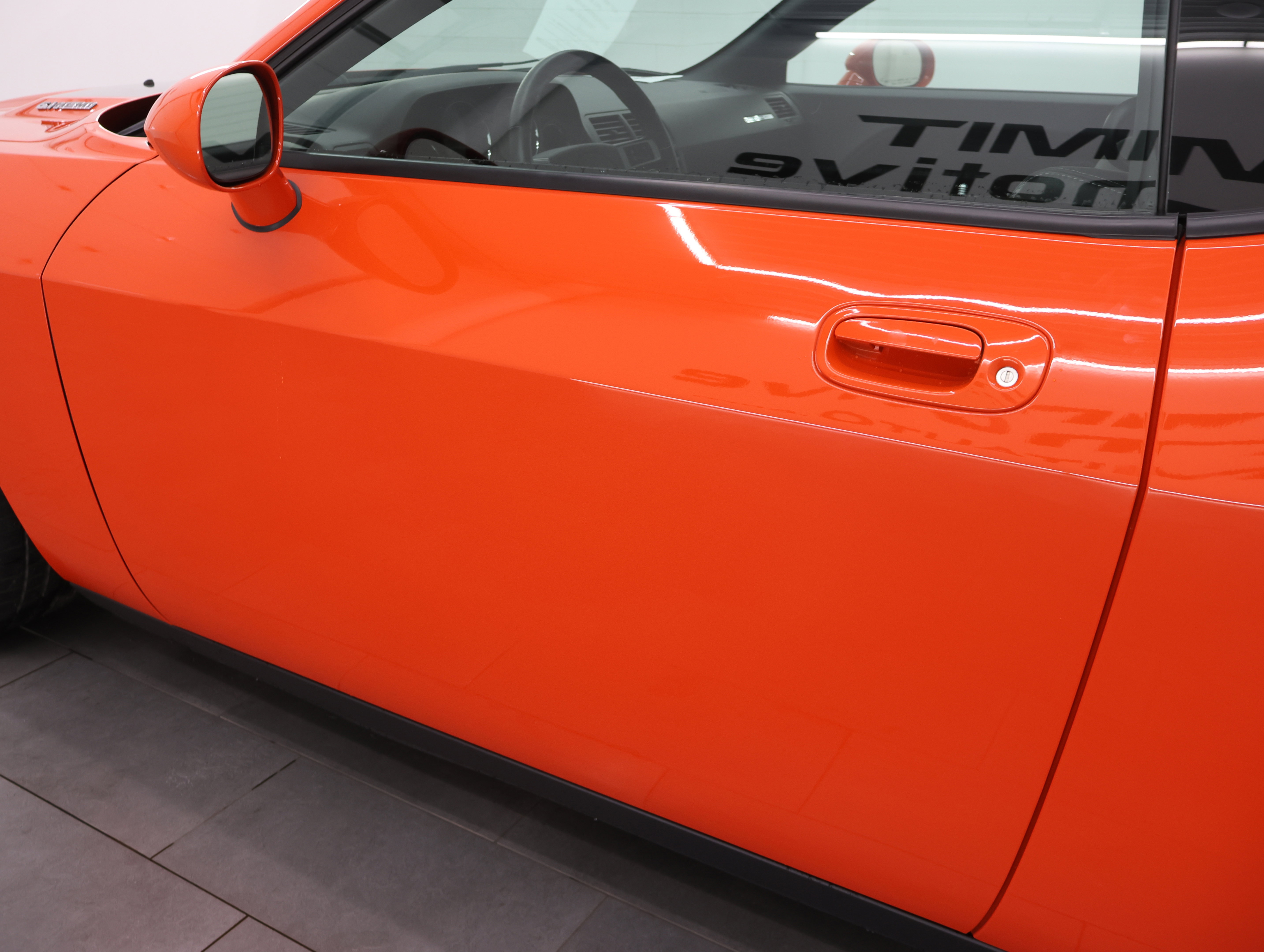 Used 2009 Dodge Challenger SRT8 w/ SRT Option Group II RWD image 34