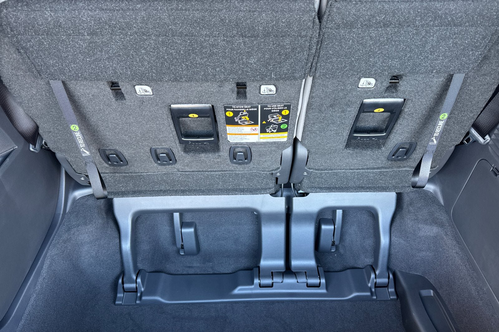 New 2026 Toyota Sienna XLE FWD image 17